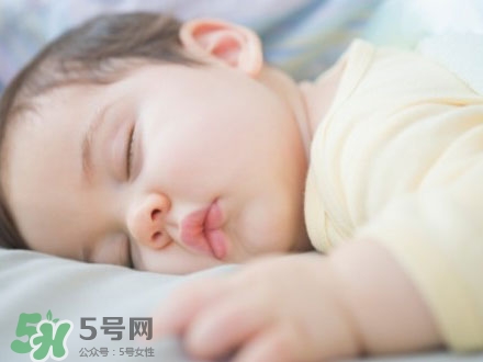 寶寶張嘴睡覺怎么回事？寶寶張嘴睡覺怎么糾正？