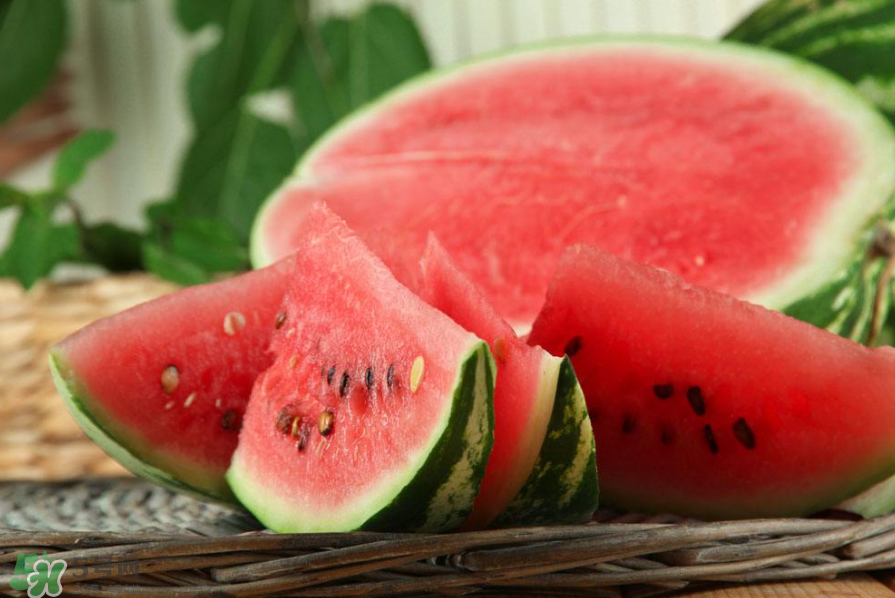 秋季養(yǎng)生食譜有哪些？秋季健康靠這些