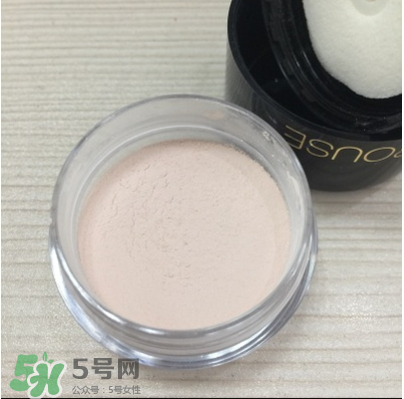 ILISYA柔色定妝蜜粉多少錢？ILISYA柔色定妝蜜粉怎么樣？