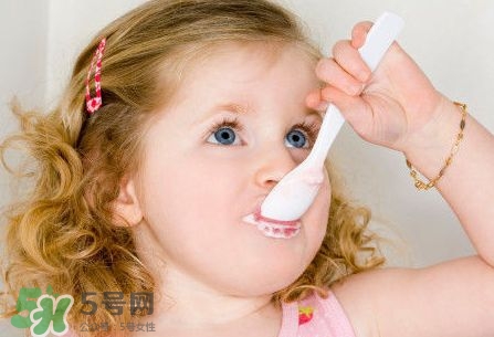 寶寶輔食可以放冰箱嗎？寶寶輔食可以冷凍多久？