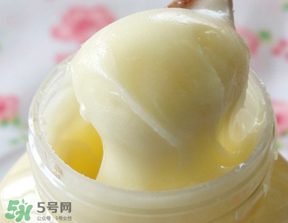 椴樹蜜什么時(shí)候喝好？椴樹蜜什么季節(jié)有