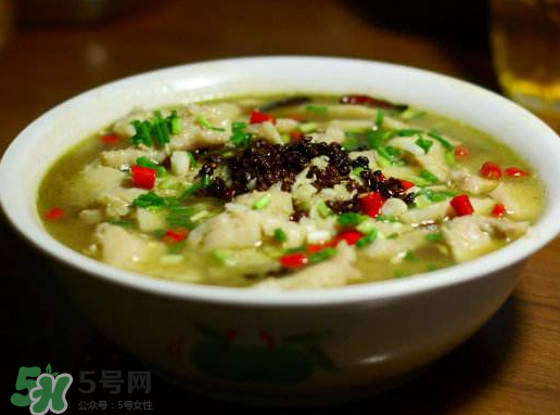鰱魚可以做酸菜魚嗎？鰱魚怎么做酸菜魚？