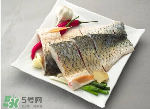 鰱魚怎么做好吃沒腥味？鰱魚怎么去腥？