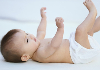 生孩子臍帶怎么剪？臍帶晚剪有什么影響？