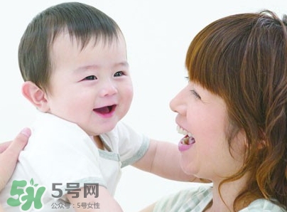 寶寶什么時候?qū)W會說話？怎么教寶寶說話？