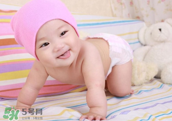 寶寶發(fā)燒出汗可以蓋被子嗎？寶寶發(fā)燒出汗了會退燒嗎？