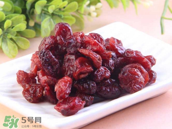 蔓越莓干每天吃很多有好處嗎？蔓越莓干哪個(gè)牌子好