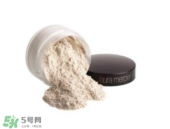 散粉粉餅定妝噴霧有什么區(qū)別？定妝產(chǎn)品推薦