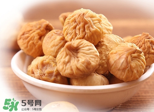 無(wú)花果干可以空腹吃嗎？無(wú)花果干泡水喝有什么功效