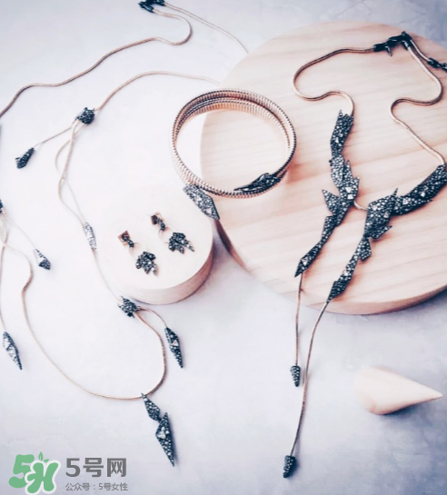 alexis bittar是什么牌子？alexis bittar是什么檔次？