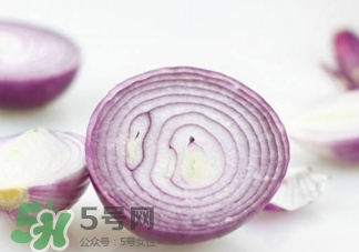 洋蔥榨汁能每天喝嗎？洋蔥汁能治什么??？