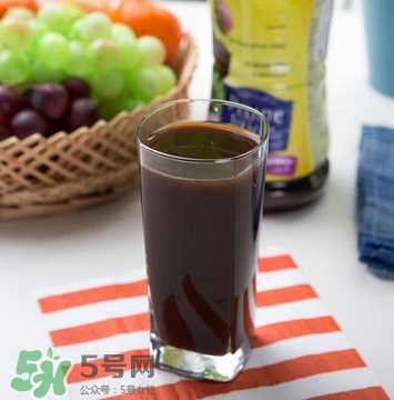 西梅汁怎么喝治便秘？便秘吃什么最快排便？