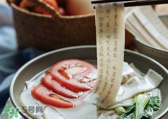 詩經(jīng)面條怎么印上去的？經(jīng)書面條字如何打印