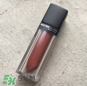 美寶蓮唇釉m500豆沙色適合黃皮嗎？