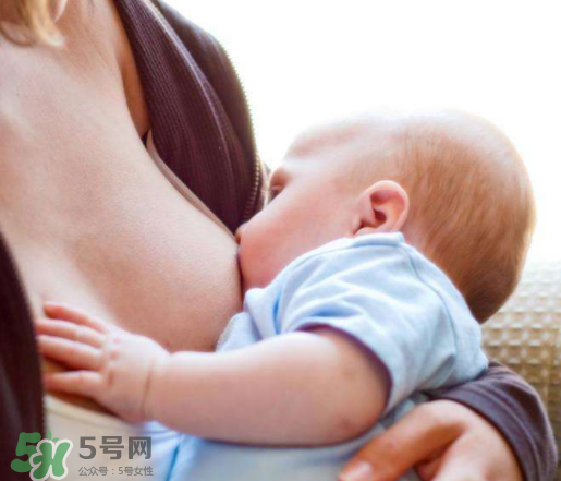 保姆偷喝女主人母乳  成人喝母乳有什么好處？