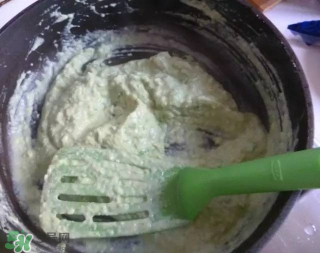 牛油果沙拉怎么做？牛油果沙拉用什么醬？