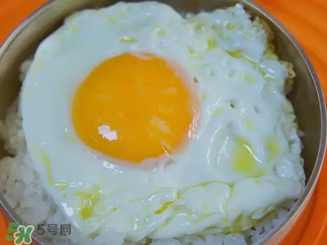 牛油果沙拉怎么做？牛油果沙拉用什么醬？