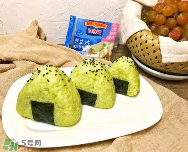 牛油果沙拉怎么做？牛油果沙拉用什么醬？
