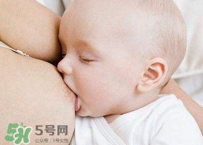 寶寶突然不吃母乳了怎么回事？寶寶不吃母乳是為什么？
