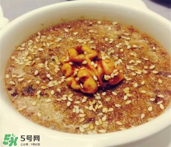 新鮮核桃怎么吃？新鮮核桃怎么給寶寶吃？