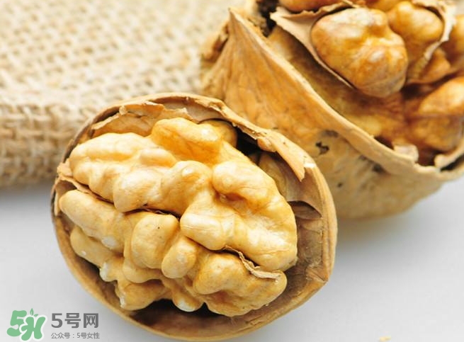 長期吃核桃有副作用嗎？核桃的副作用很大嗎？