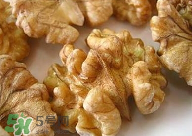 核桃怎么挑選好壞？怎么辨別核桃的好壞？
