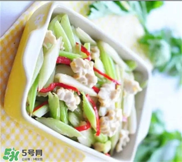 新鮮核桃怎么吃？新鮮核桃怎么給寶寶吃？