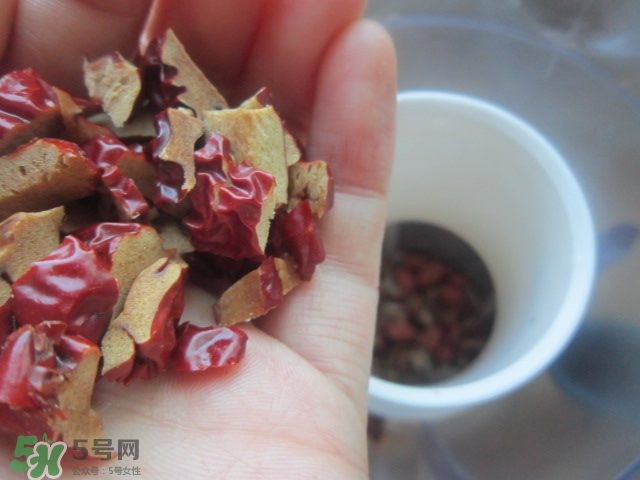 核桃可以和黃豆一起打豆?jié){嗎？核桃和什么一起打豆?jié){好？