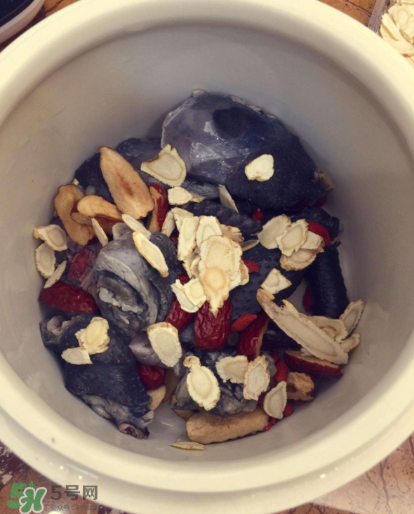 花旗參烏雞湯小孩能喝嗎？花旗參烏雞湯不適宜人群