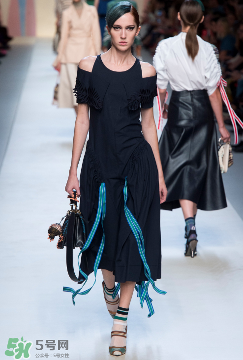 fendi2018春夏系列怎么樣_好看嗎_款式有哪些？