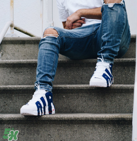 nike air more uptempo尼克斯配色上腳效果怎么樣？