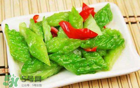 什么泡水喝能清熱降火？清熱降火吃什么？