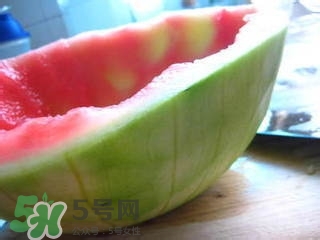 醋泡洋蔥能降血壓嗎？哪些食物可以降血壓？