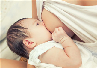 母乳寶寶幾個月添加輔食？母乳寶寶添加輔食的時間介紹