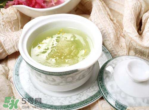 雪蛤和燕窩哪個(gè)好？雪蛤和燕窩的區(qū)別