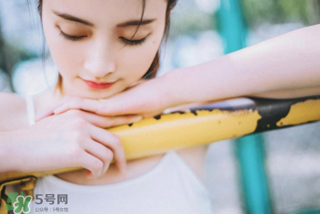 乳腺炎吃什么藥好得快？乳腺炎吃阿莫西林管用嗎？