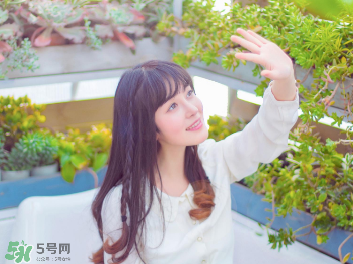 乳腺炎要做手術(shù)嗎？乳腺炎要住院嗎？