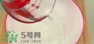 護(hù)發(fā)素能當(dāng)柔順劑嗎？護(hù)發(fā)素當(dāng)柔順劑好不好