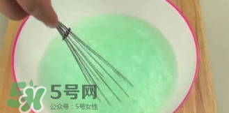 護(hù)發(fā)素能當(dāng)柔順劑嗎？護(hù)發(fā)素當(dāng)柔順劑好不好