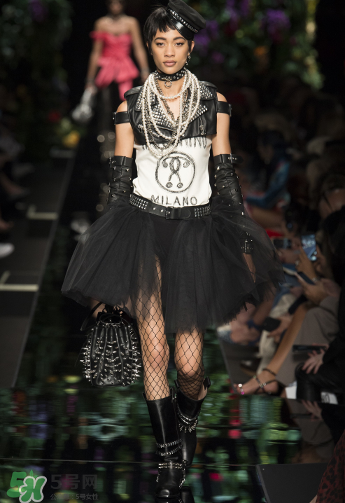 moschino2018春夏系列服裝怎么樣_好看嗎？