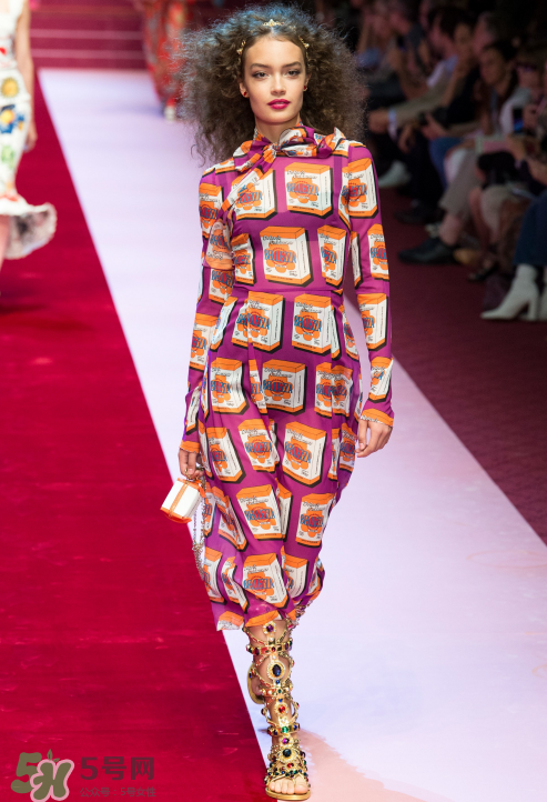 dolce gabbana2018春夏系列服裝怎么樣_好看嗎？