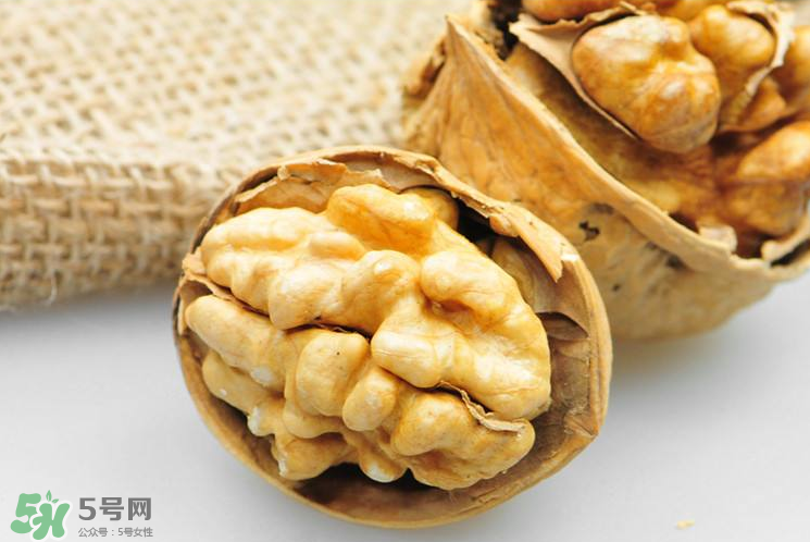 核桃開裂怎么辦？核桃為什么會開裂？