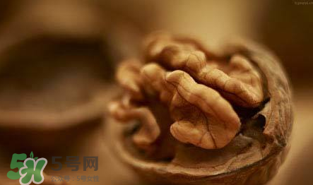 核桃最大的禁忌是什么？核桃一天能吃幾個(gè)？