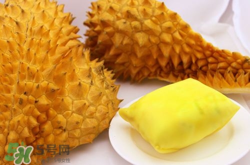 榴蓮和柿子能一起吃嗎？吃完榴蓮可以吃柿子嗎？