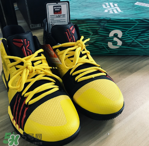 nike kyrie3 mamba mentality怎么樣？歐文3李小龍配色開箱測(cè)評(píng)