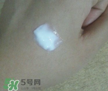 香邂格蕾古法凝光精華霜怎么樣？香邂格蕾面霜多少錢？
