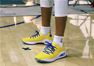 under armour curry 4 low warriors什么時(shí)候發(fā)售？