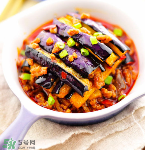 茄子把煮水能治咳嗽嗎？茄子怎么做好吃？