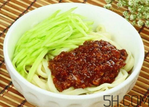炸醬面用什么醬好？炸醬面可以用甜面醬嗎？
