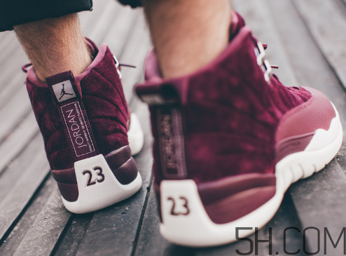 air jordan 12 bordeaux紅酒配色上腳效果怎么樣？